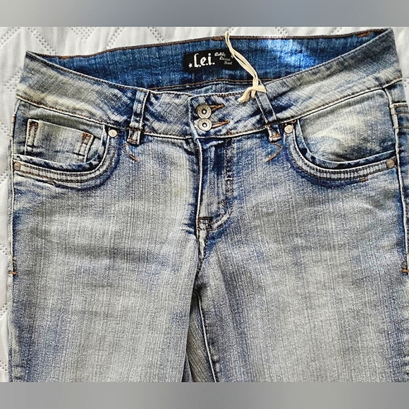 🌟 NWOT Lei Juniors Rare Vintage Light Wash Blue Gray Boot Cut Jeans Size 7🌟 - Picture 5 of 10